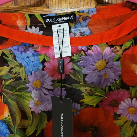 Dolce and Gabbana Floral Poncho blouse - Picture 2 of 6